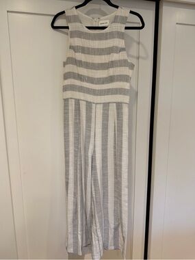 Women’s XS Sugarlips White and Gray Striped Sleeveless Wide-Leg Jumpsuit